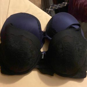 (2) Victoria Secret bras 36DDD